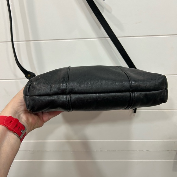 Vintage Etienne Aigner Purse Designer  Handcrafted black Leather Handbag - Picture 6 of 12